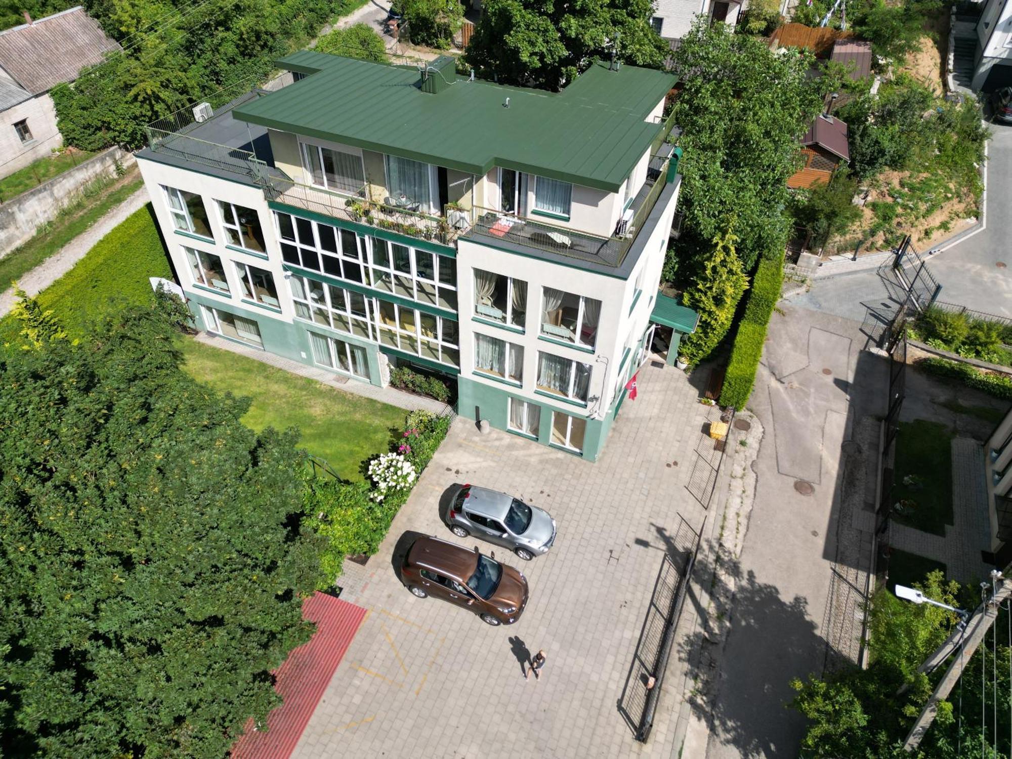 Cozy Garden Free Parking Apartment Вилнюс Екстериор снимка